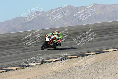 media/Oct-13-2025-Moto Forza (Mon) [[a66d839500]]/3-B Group/Session 2 (Bowl)/